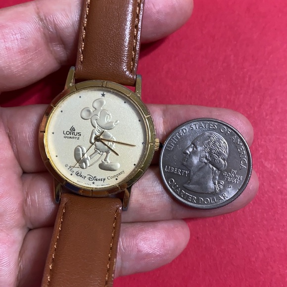 ?Collectible?Lorus Walt Disney watch main image 6